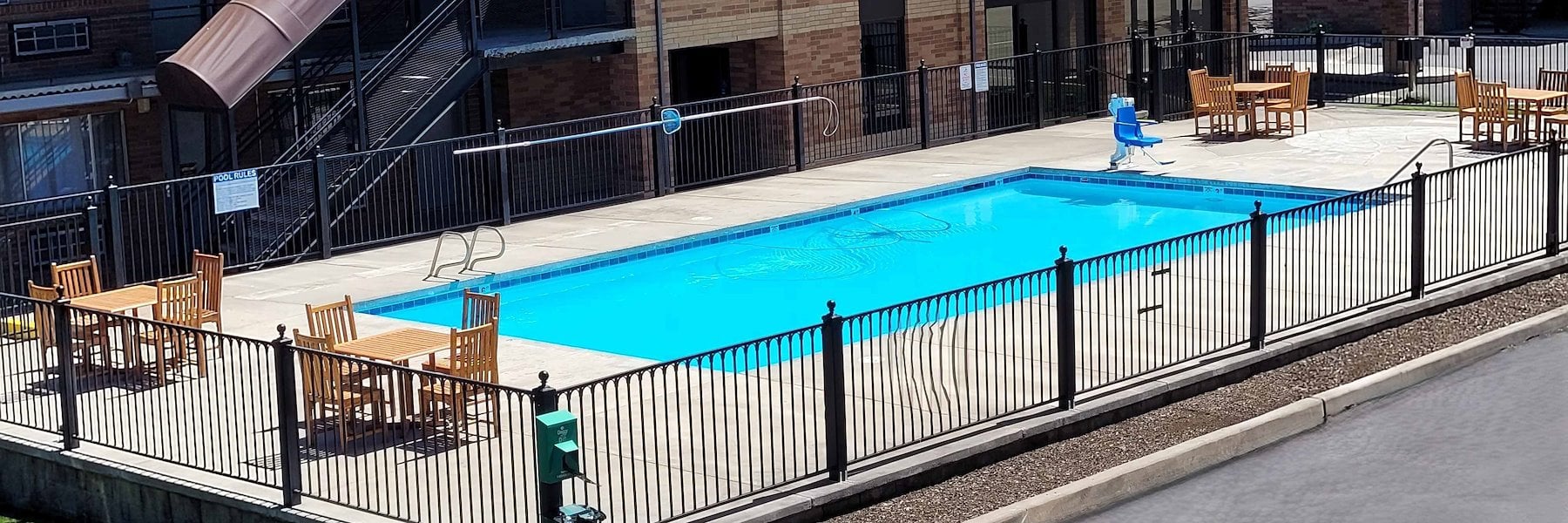 Pet Friendly Hotels in Klamath Falls | Cerulean Hotel